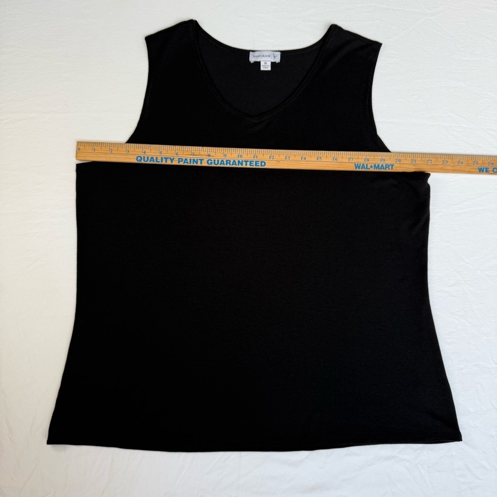 Susan Graver Black Knit stretchy Vneck tank Top‎ 1X